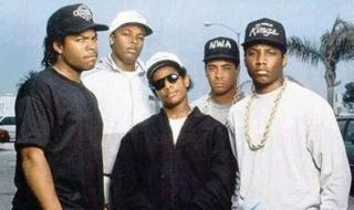 西海岸这个梗 西海岸这个梗