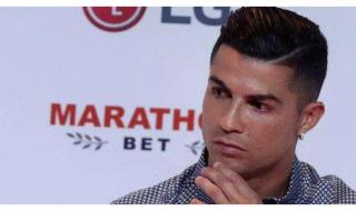 c罗金球奖颁奖典礼 c罗金球奖颁奖典礼